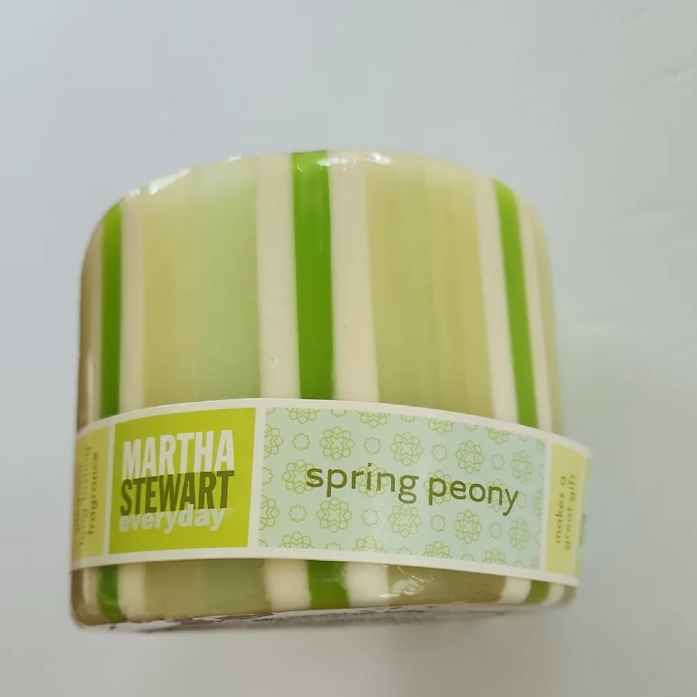 Vintage Martha Stewart Green and Cream Striped Spring Peony 🌸 Scented Candle